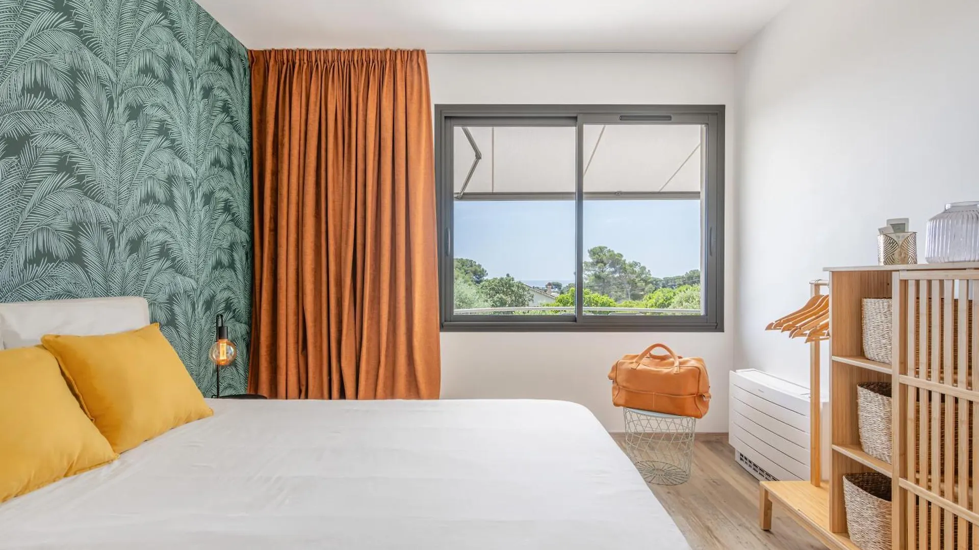Villa Vue Mer Avec Piscine Privee Pour 4 A 6 Personnes Wifi Saint Aygulf